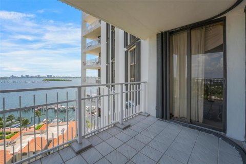 Condominio en venta en Miami, Florida, 2 dormitorios, 117.8 m2 № 1981889 - foto 28