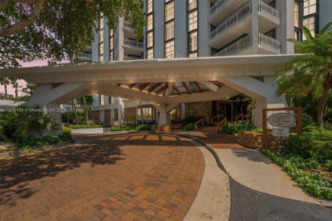 Condominio en venta en Miami, Florida, 2 dormitorios, 117.8 m2 № 1981889 - foto 30