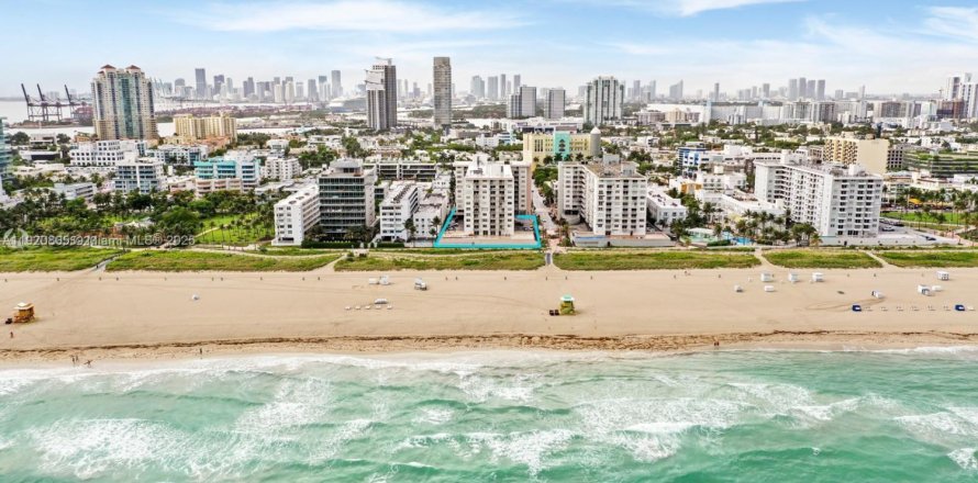 Condominio en Miami Beach, Florida, 1 dormitorio  № 1975035