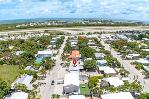 House in Marathon, Florida 4 bedrooms, 134.52 sq.m. № 1781727 - photo 5