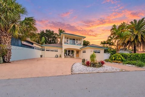 Casa en venta en Lantana, Florida, 4 dormitorios, 190.54 m2 № 2385475 - foto 5