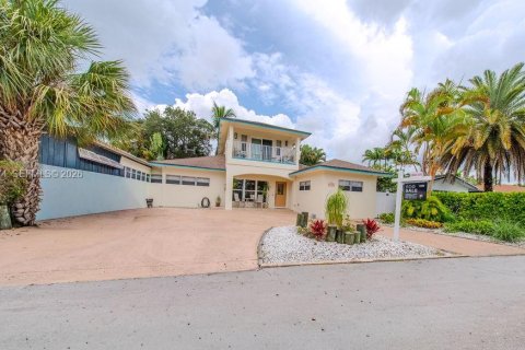 Casa en venta en Lantana, Florida, 4 dormitorios, 190.54 m2 № 2385475 - foto 28