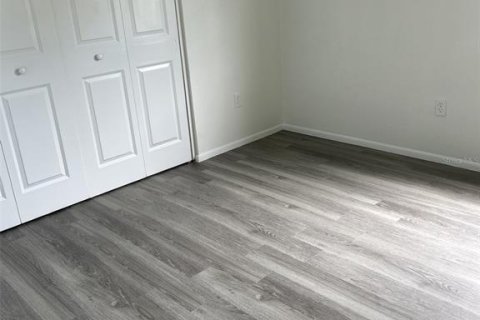 House in Ocala, Florida 3 bedrooms, 111.85 sq.m. № 2218664 - photo 9