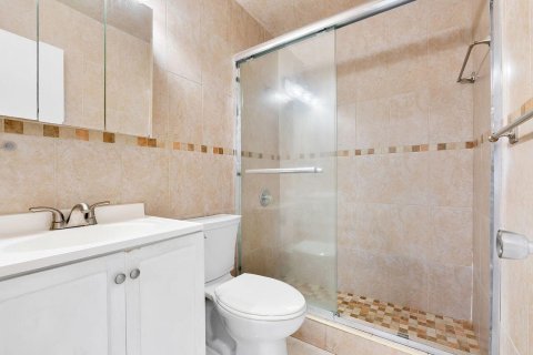 Villa ou maison à vendre à Fort Lauderdale, Floride: 4 chambres, 122.63 m2 № 2432506 - photo 15