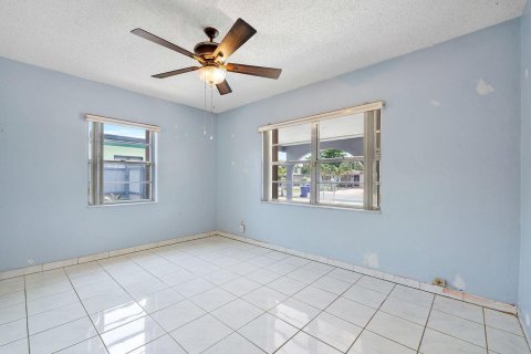 Villa ou maison à vendre à Fort Lauderdale, Floride: 4 chambres, 122.63 m2 № 2432506 - photo 6
