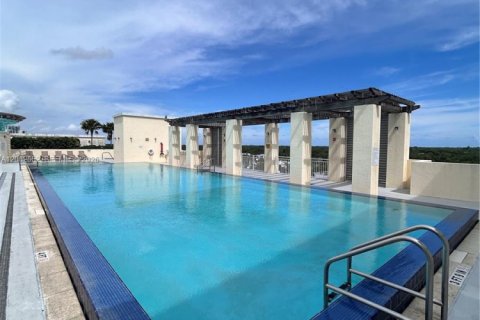 Condominio en alquiler en Miami, Florida, 1 dormitorio, 78.22 m2 № 2345725 - foto 28