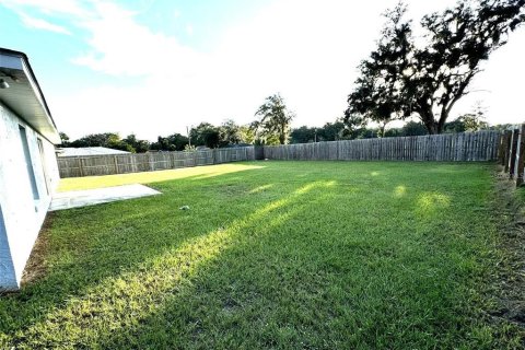 House in Ocala, Florida 3 bedrooms, 114.83 sq.m. № 1885008 - photo 21