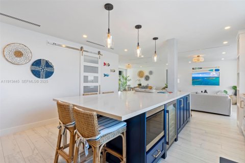 Villa ou maison à vendre à Sugarloaf Key, Floride: 4 chambres, 270.07 m2 № 1982186 - photo 20