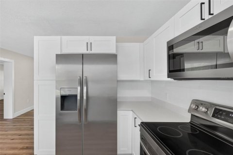 Villa ou maison à vendre à Bartow, Floride: 4 chambres, 129.32 m2 № 2322439 - photo 16