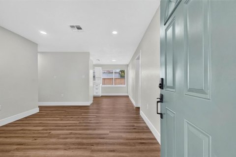 Villa ou maison à vendre à Bartow, Floride: 4 chambres, 129.32 m2 № 2322439 - photo 4