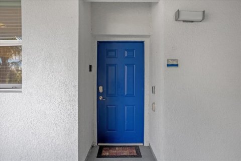 Condo in Kissimmee, Florida, 2 bedrooms № 2101874 - photo 4