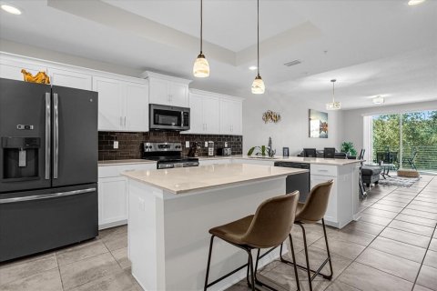 Condo in Kissimmee, Florida, 2 bedrooms № 2101874 - photo 5