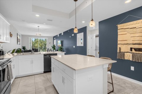 Condo in Kissimmee, Florida, 2 bedrooms № 2101874 - photo 10