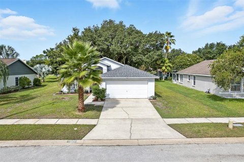 Casa en venta en Wesley Chapel, Florida, 4 dormitorios, 158.77 m2 № 1900668 - foto 25