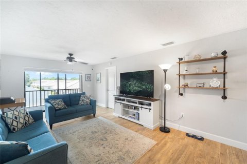 Condominio en venta en Sarasota, Florida, 2 dormitorios, 84.91 m2 № 1883163 - foto 9