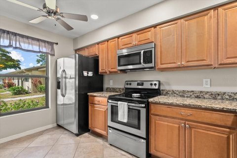 Casa en venta en Bradenton, Florida, 2 dormitorios, 107.77 m2 № 2220257 - foto 13