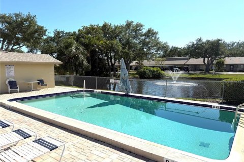 Casa en venta en Bradenton, Florida, 2 dormitorios, 107.77 m2 № 2220257 - foto 6