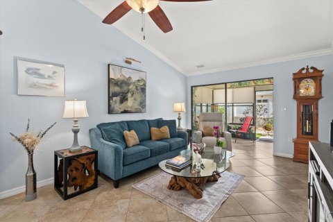 Casa en venta en Bradenton, Florida, 2 dormitorios, 107.77 m2 № 2220257 - foto 10