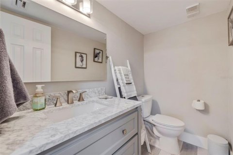Adosado en venta en Tierra Verde, Florida, 2 dormitorios, 155.7 m2 № 1758379 - foto 18