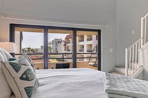 Adosado en venta en Tierra Verde, Florida, 2 dormitorios, 155.7 m2 № 1758379 - foto 19