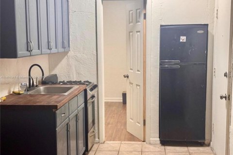 Copropriété à louer à Miami Beach, Floride: 1 chambre, 39.76 m2 № 1944755 - photo 4