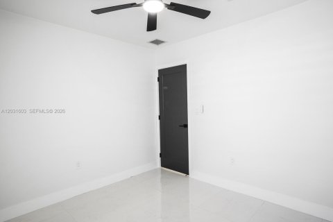Купить виллу или дом в Майами, Флорида 4 спальни, 169.45м2, № 2085412 - фото 18