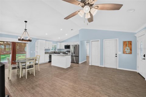 Villa ou maison à vendre à Crystal River, Floride: 2 chambres, 103.68 m2 № 2203561 - photo 16