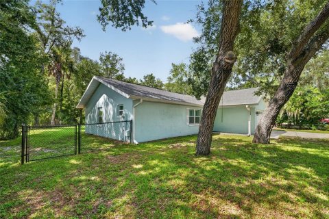 Villa ou maison à vendre à Crystal River, Floride: 2 chambres, 103.68 m2 № 2203561 - photo 7
