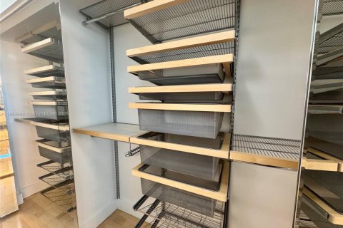 Copropriété à louer à Miami, Floride: 2 chambres, 107.49 m2 № 1977472 - photo 24