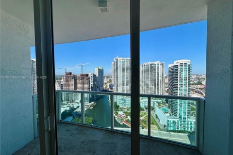 Copropriété à louer à Miami, Floride: 2 chambres, 107.49 m2 № 1977472 - photo 14