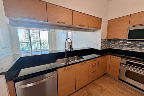 Copropriété à louer à Miami, Floride: 2 chambres, 107.49 m2 № 1977472 - photo 7