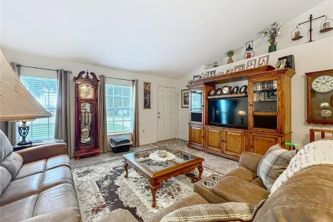 Casa en venta en Ocala, Florida, 3 dormitorios, 181.53 m2 № 1894854 - foto 4