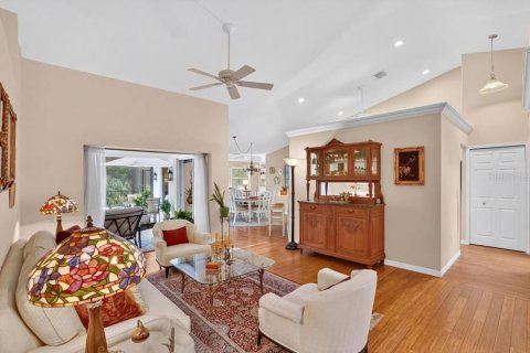 Villa ou maison à vendre à Bradenton, Floride: 3 chambres, 196.67 m2 № 2420025 - photo 6
