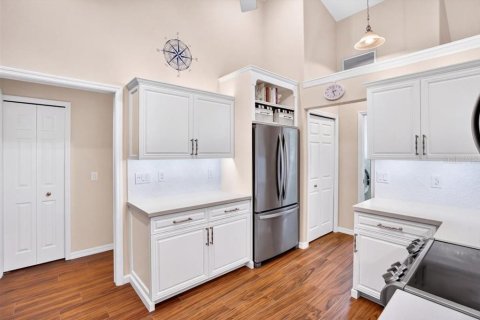 Villa ou maison à vendre à Bradenton, Floride: 3 chambres, 196.67 m2 № 2420025 - photo 10