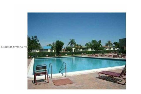 Copropriété à vendre à Tamarac, Floride: 2 chambres, 72 m2 № 1996447 - photo 8