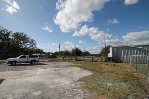 Immobilier commercial à louer à Winter Haven, Floride № 2432601 - photo 5