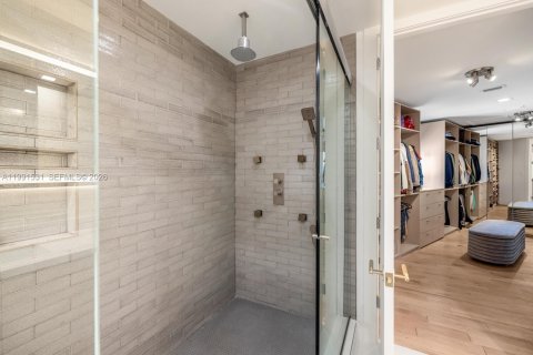 Купить виллу или дом в Майами-Шорс, Флорида 3 спальни, 207.36м2, № 2059409 - фото 25