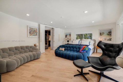 Купить виллу или дом в Майами-Шорс, Флорида 3 спальни, 207.36м2, № 2059409 - фото 20