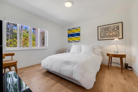 Купить виллу или дом в Майами-Шорс, Флорида 3 спальни, 207.36м2, № 2059409 - фото 30