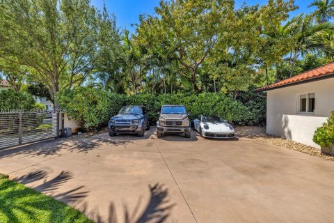 Купить виллу или дом в Майами-Шорс, Флорида 3 спальни, 207.36м2, № 2059409 - фото 7