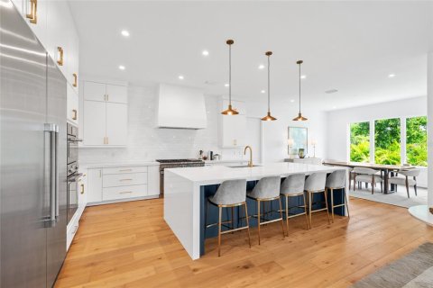 Villa ou maison à vendre à Tampa, Floride: 5 chambres, 484.67 m2 № 1835095 - photo 17