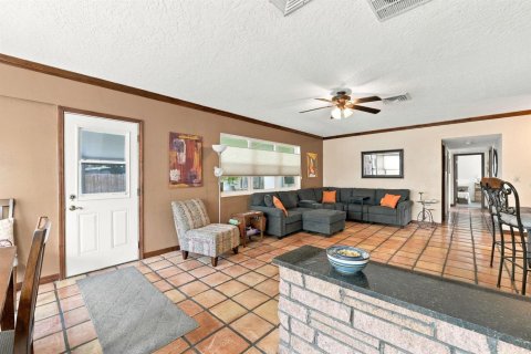 Villa ou maison à vendre à Melbourne, Floride: 3 chambres, 128.21 m2 № 2387801 - photo 9