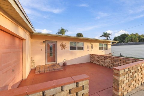 Villa ou maison à vendre à Melbourne, Floride: 3 chambres, 128.21 m2 № 2387801 - photo 4