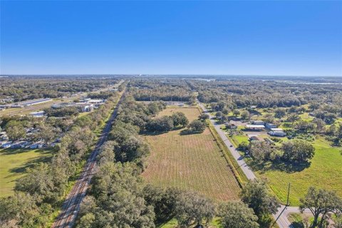 Commercial property in Lakeland, Florida № 2098633 - photo 13