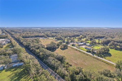 Commercial property in Lakeland, Florida № 2098633 - photo 12