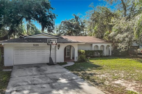 Villa ou maison à vendre à Tampa, Floride: 4 chambres, 189.24 m2 № 2203340 - photo 2