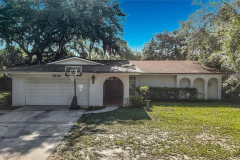 Casa en Tampa, Florida 4 dormitorios, 189.24 m2 № 2203340