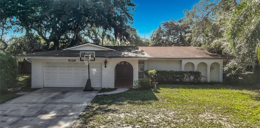 Villa ou maison à Tampa, Floride 4 chambres, 189.24 m2 № 2203340