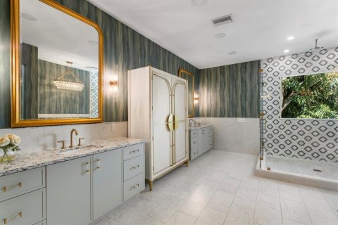 Casa en venta en Tampa, Florida, 6 dormitorios, 760.87 m2 № 2433338 - foto 29