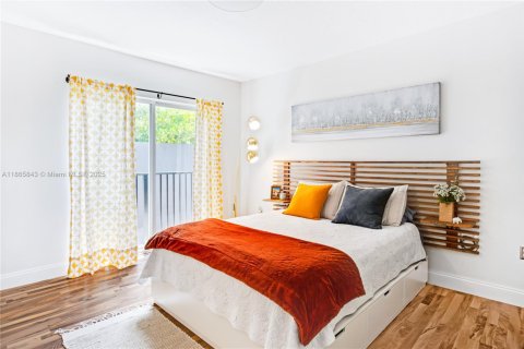 Copropriété à louer à Miami, Floride: 2 chambres, 113.71 m2 № 1897110 - photo 12